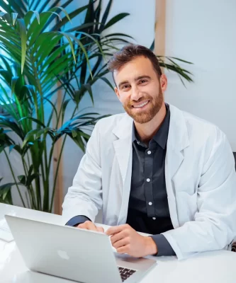 dr holguera medico estetico en mataro